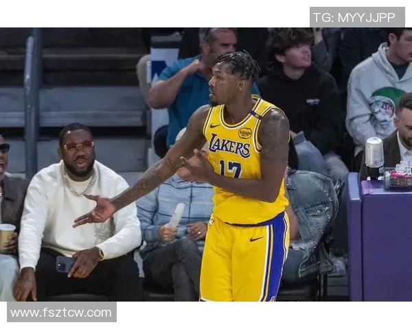 2018季前赛太阳队与勇士队精彩对决回顾与分析